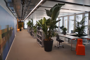 1 Person Coworking Desk