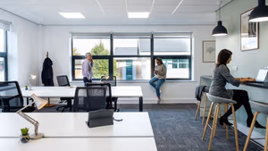 7 Person Private Office
