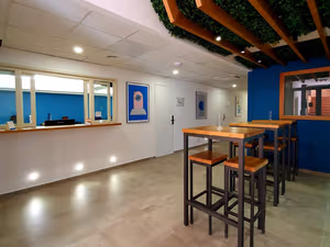 1 Person Private Office