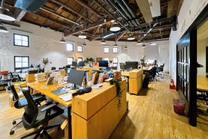 1 Person Coworking Desk