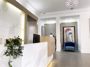 18 Person Private Office