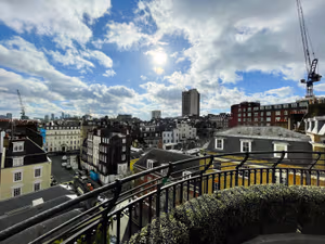 4 Person Private Office