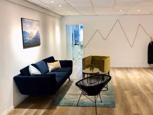 3 Person Coworking Desk