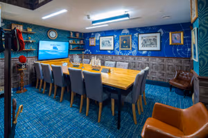 11 Person Private Office