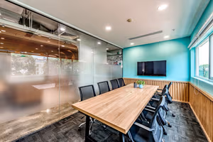 13 Person Private Office