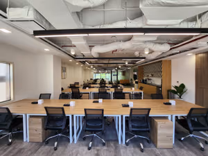 100 Person Managed Space