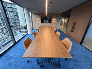 3 Person Shared Office