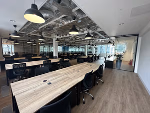 29 Person Private Office