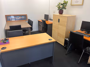4 Person Private Office