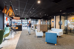 5 Person Private Office