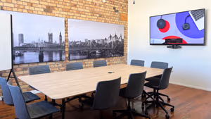 6 Person Coworking Desk