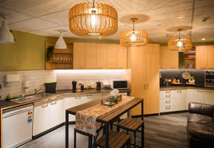 6 Person Coworking Desk