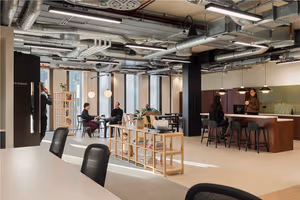 32 Person Private Office