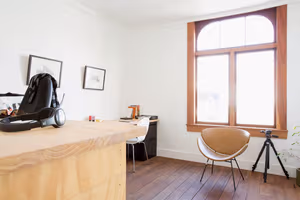 1 Person Coworking Desk