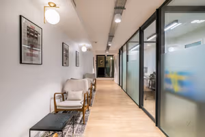 1 Person Private Office