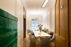 1 Person Coworking Desk
