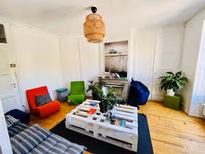 1 Person Coworking Desk