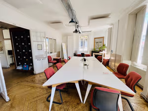3 Person Coworking Desk