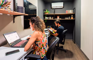 1 Person Coworking Desk