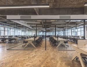 1 Person Coworking Desk