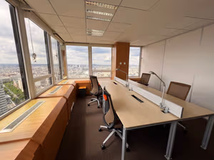 1 Person Coworking Desk