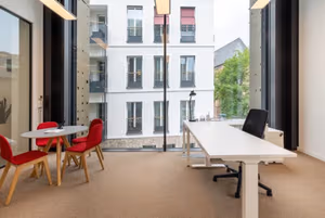 1 Person Coworking Desk