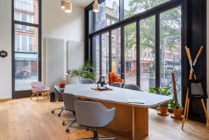 1 Person Private Office