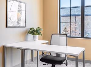 1 Person Coworking Desk