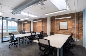 1 Person Coworking Desk