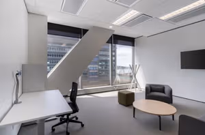 5 Person Private Office