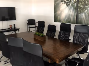 4 Person Coworking Desk