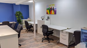 4 Person Private Office