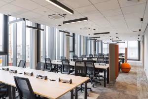7 Person Coworking Desk