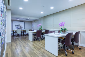 1 Person Coworking Desk