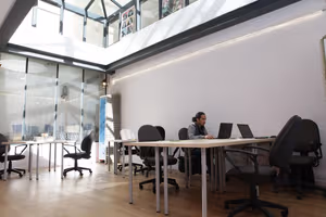 3 Person Coworking Desk