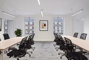 28 Person Private Office