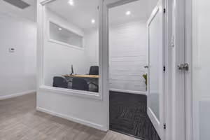 4 Person Private Office