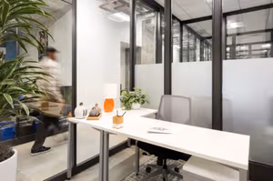 4 Person Private Office