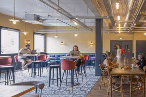 4 Person Coworking Desk