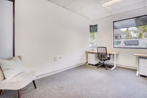 5 Person Private Office