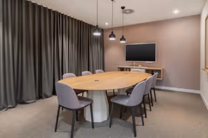 7 Person Private Office