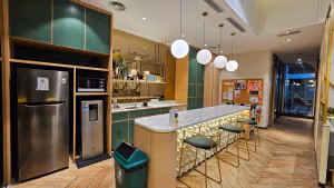 5 Person Private Office