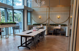 3 Person Private Office