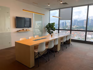 8 Person Private Office