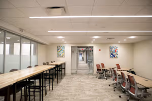 4 Person Coworking Desk