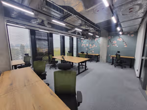 7 Person Private Office