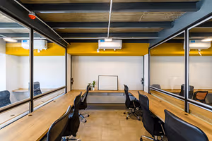 1 Person Coworking Desk