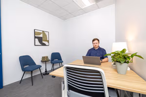 9 Person Private Office