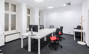 14 Person Private Office