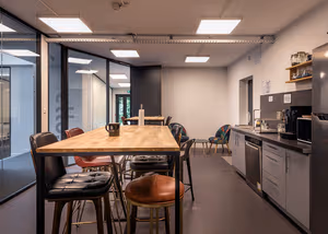 5 Person Coworking Desk